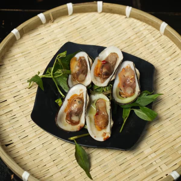 Sò Dẹo Nướng Tiêu Xanh