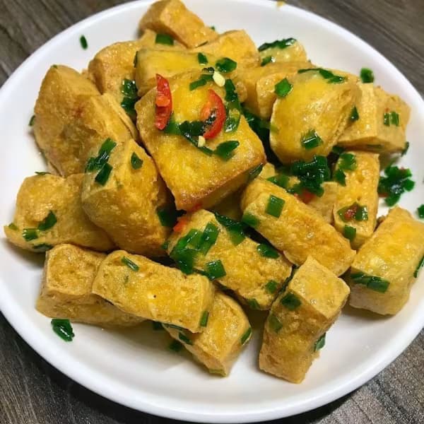 Đậu Hũ Chiên Mỡ Hành - Chà Bông